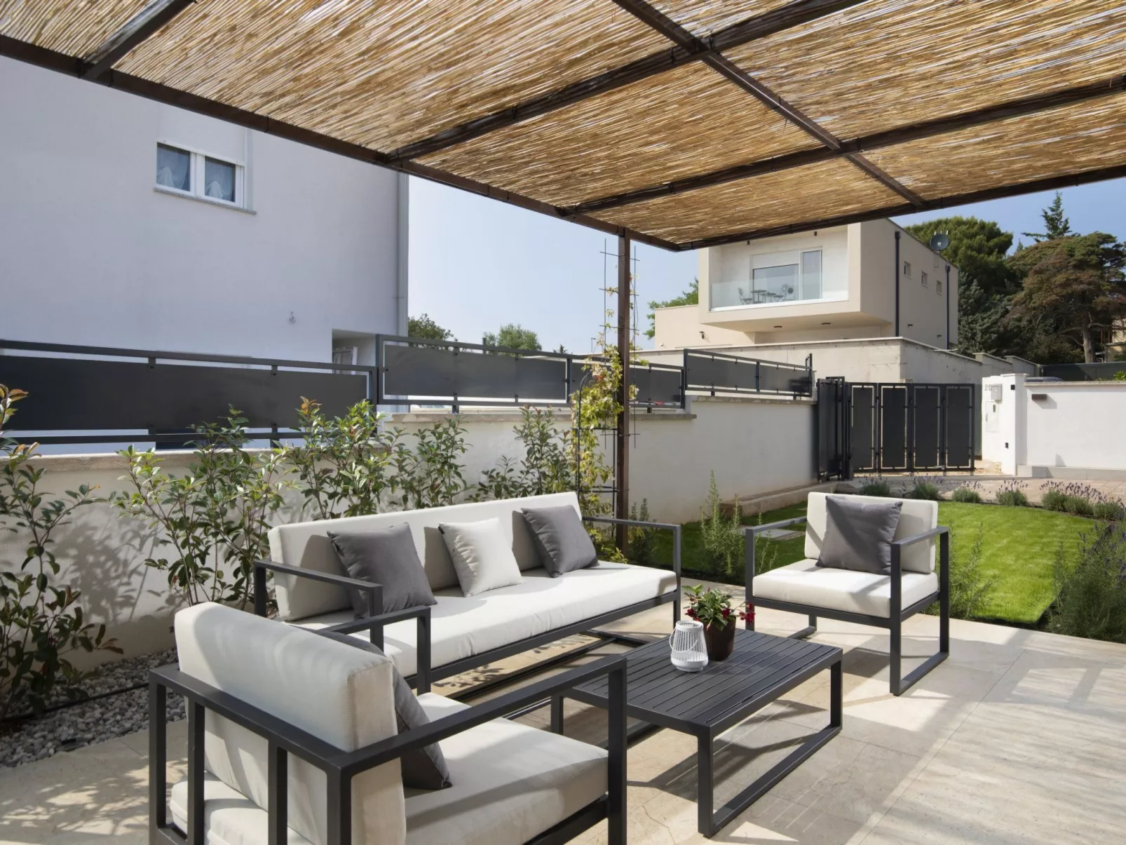 Villa Ridollin-Image-tags.info