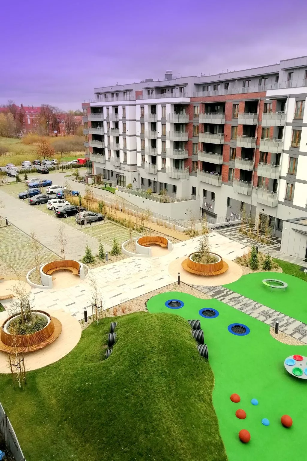 "Mazowiecka Park" mit Balkon-Buiten