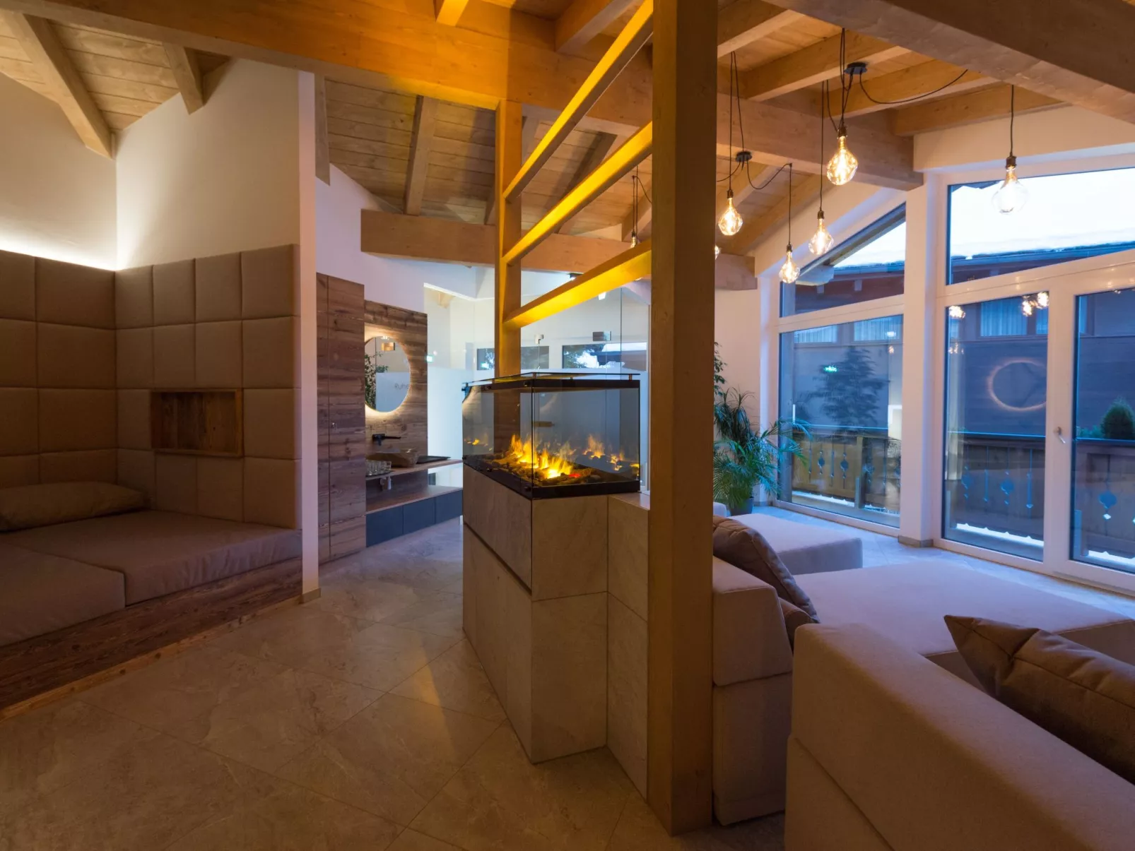 Zirmhof Apartments-Binnen