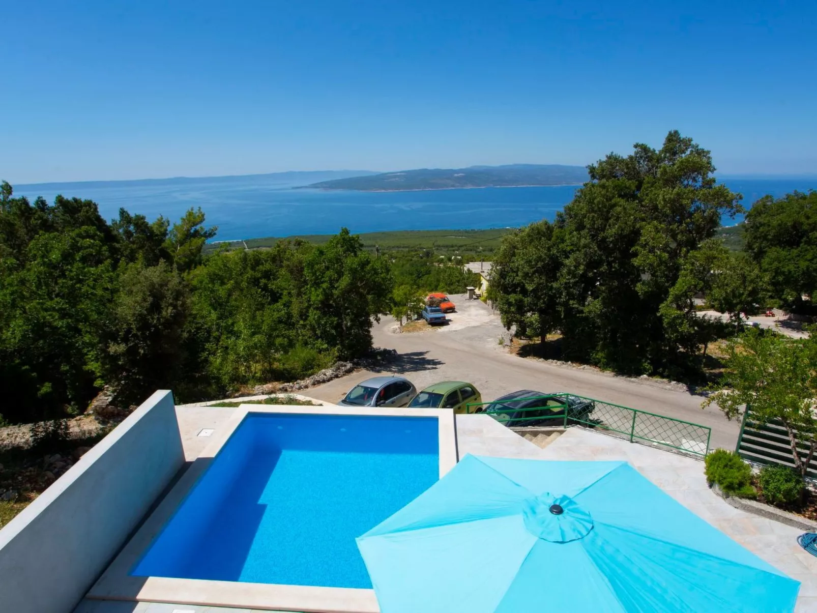 Günstiges Ferienhaus mit Pool und Meerblick-Image-tags.info