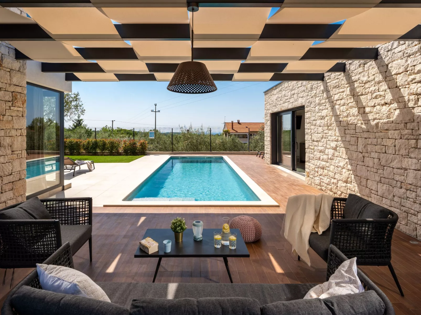 Villa Ansi Exclusive-Binnen