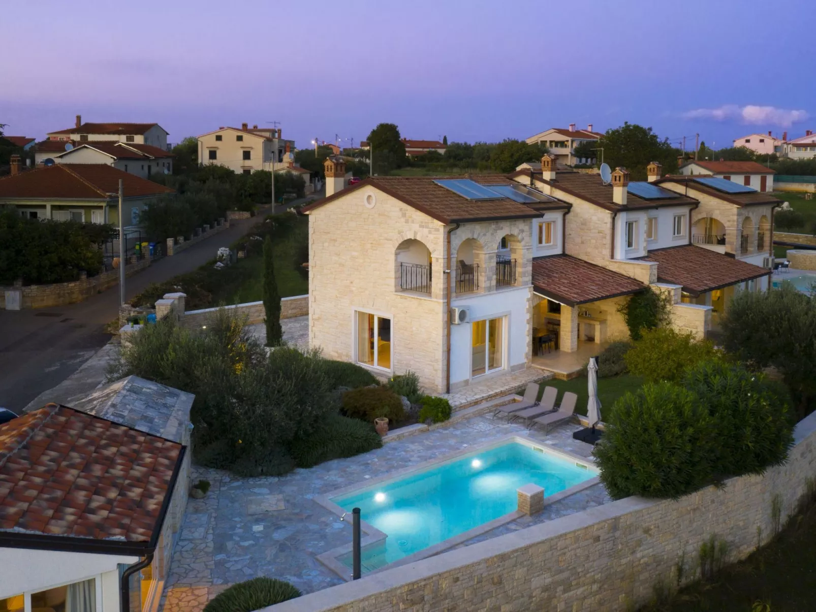 Villa Mason mit beheiztem Pool und Mini-Wellness-Image-tags.info