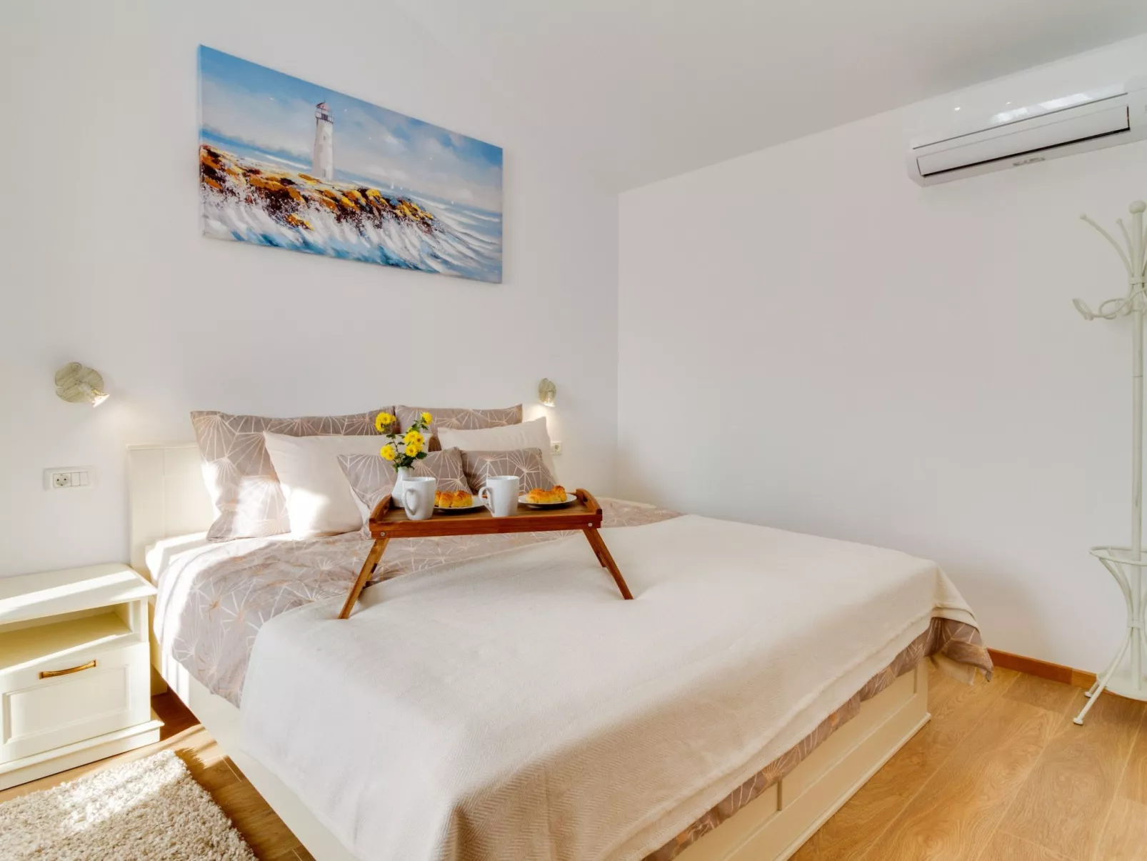 "Villa Nima" mit privatem Pool-Binnen