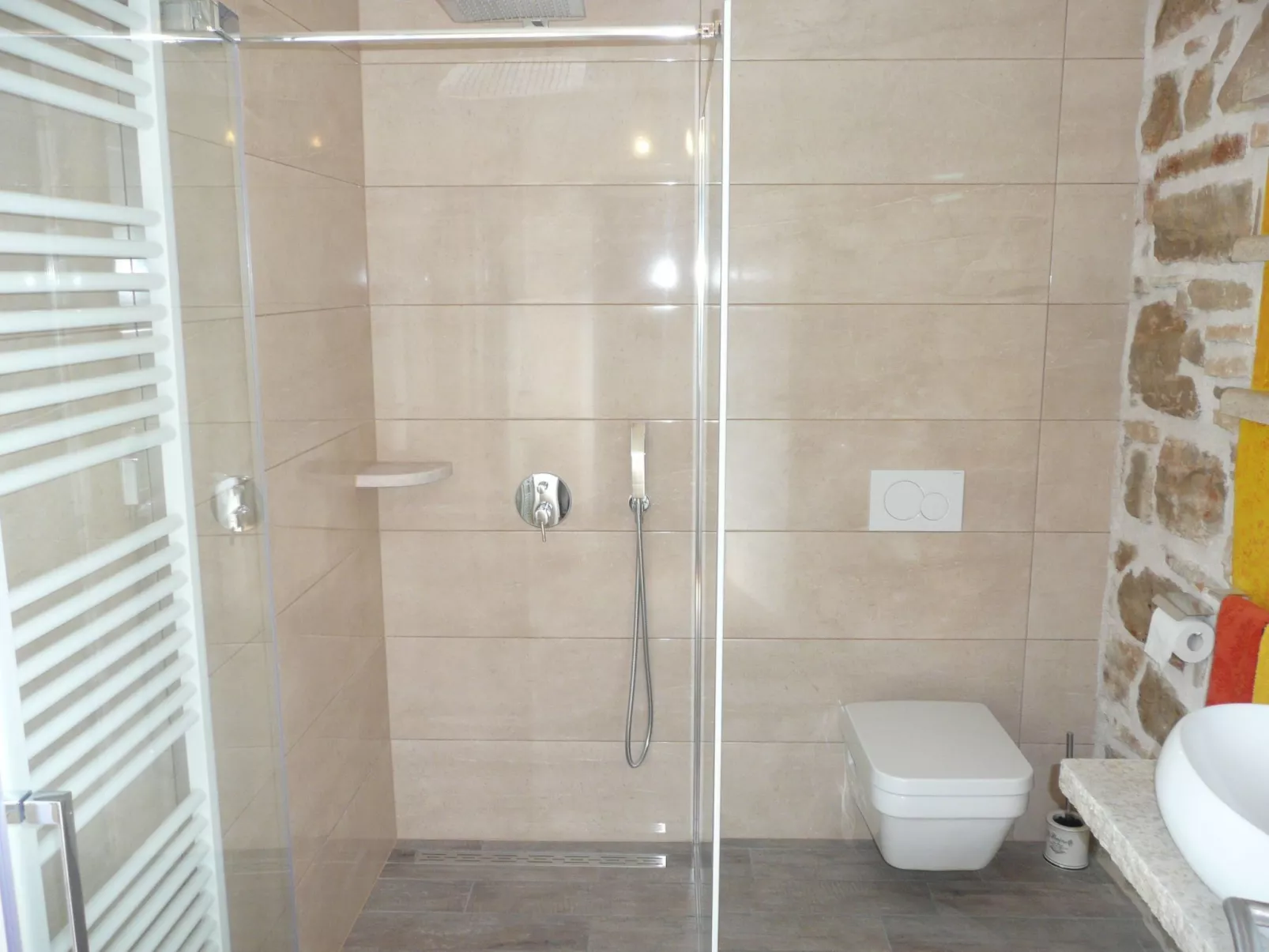 Mit beheiztem Pool und Meerblick-Binnen