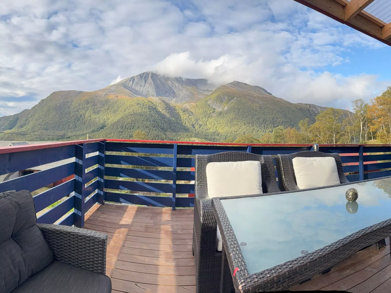 Stabben Blue House-Binnen