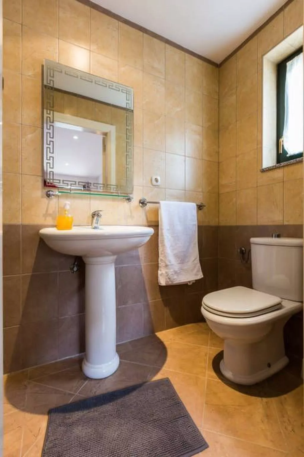 Studio-Apartment "Nives" mit Blick auf das Wasser-Binnen