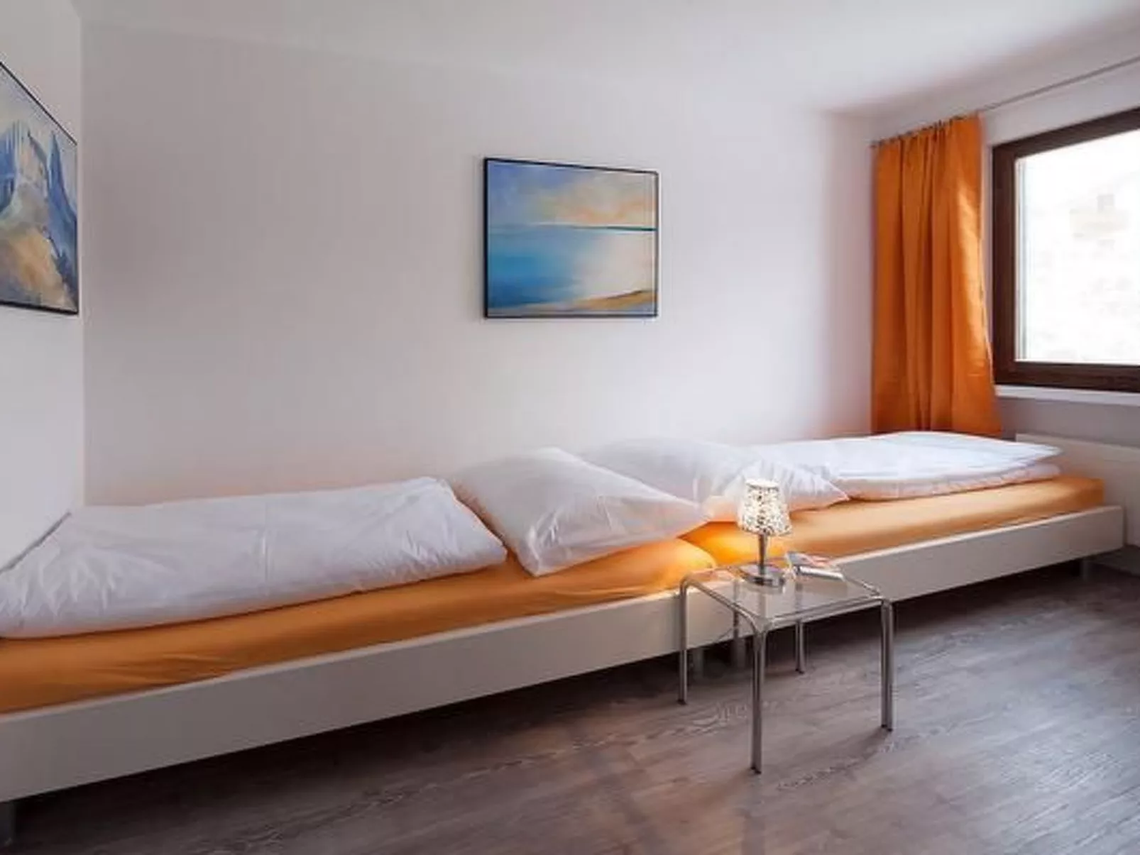 Chasa Diala für 12 P-Image-tags.info