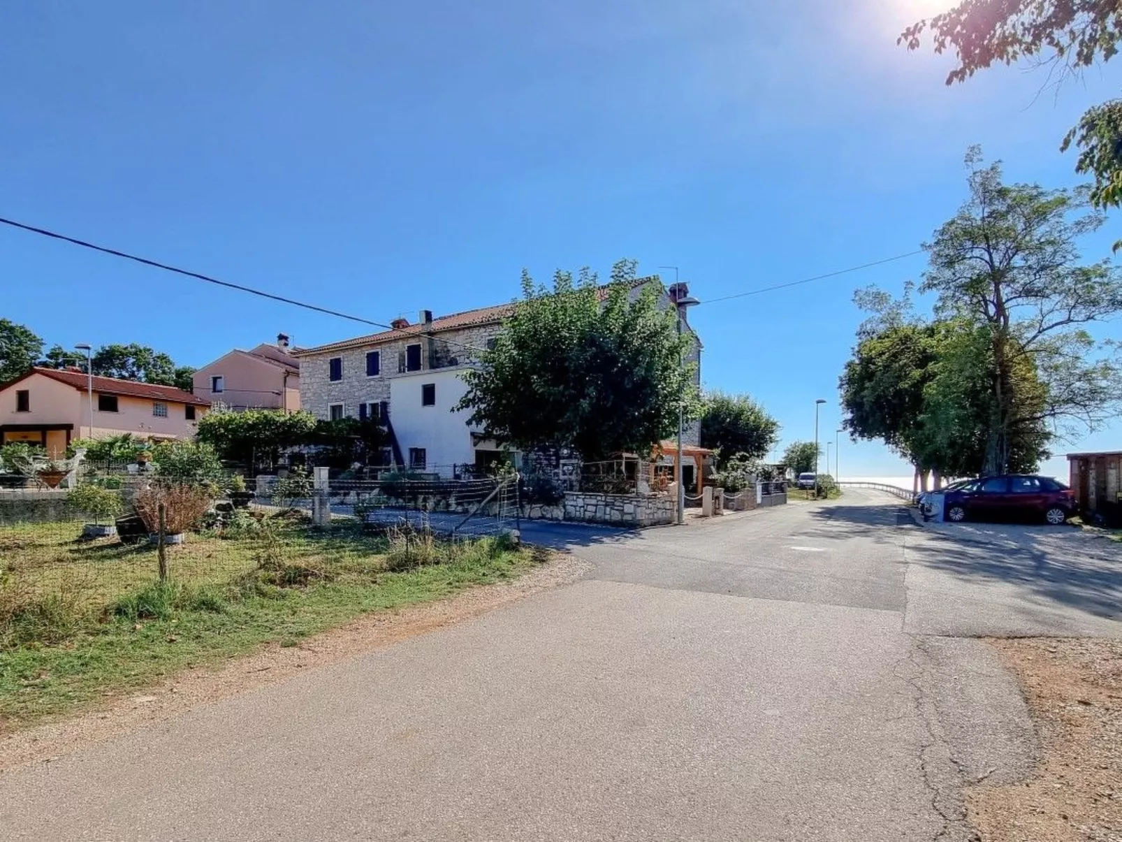 "Ivan" direkt am Strand-Buiten