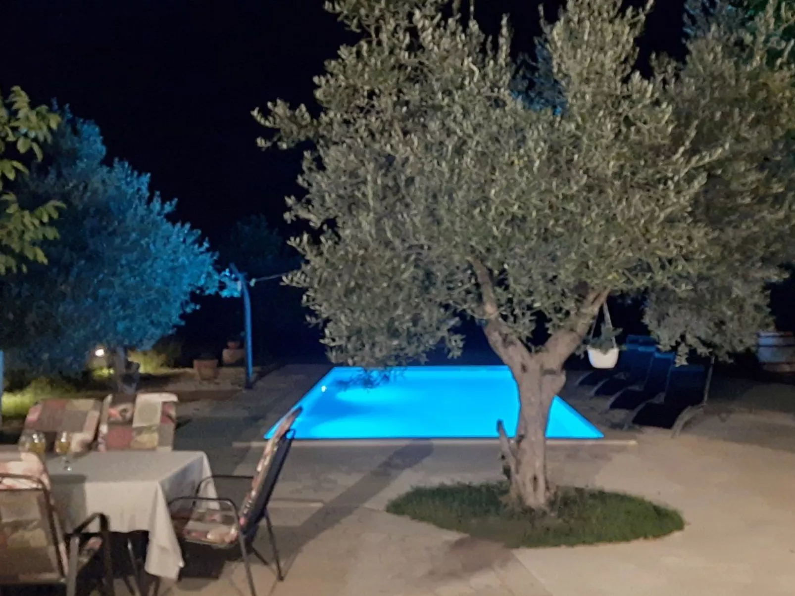 AQUA mit Pool-Buiten