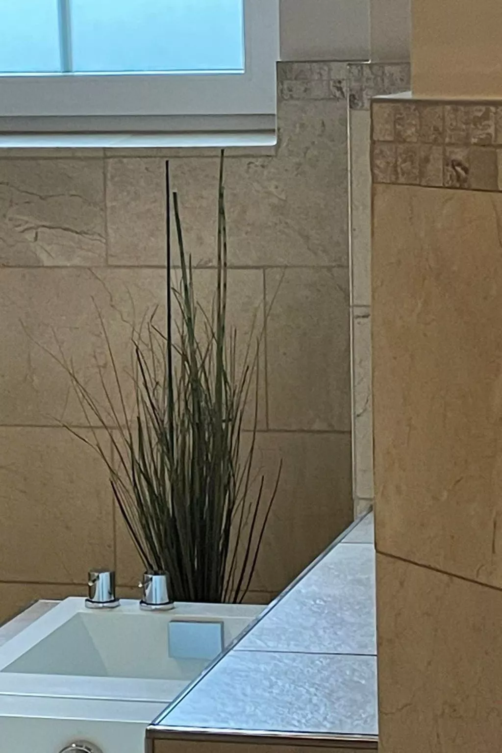 Helle Ferienwohnung mit Wellnesslandschaft-Image-tags.info