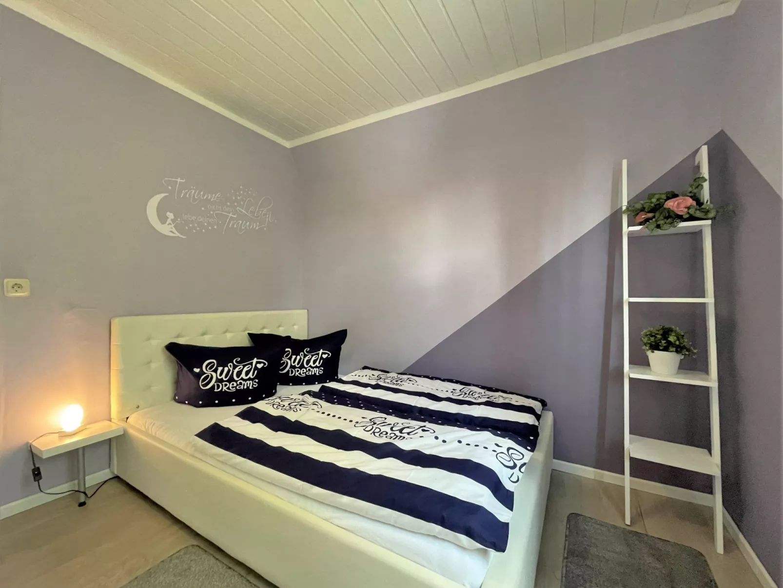 Modernes, gemütliches Ferienhaus mit Terrasse und Garten - Binnen