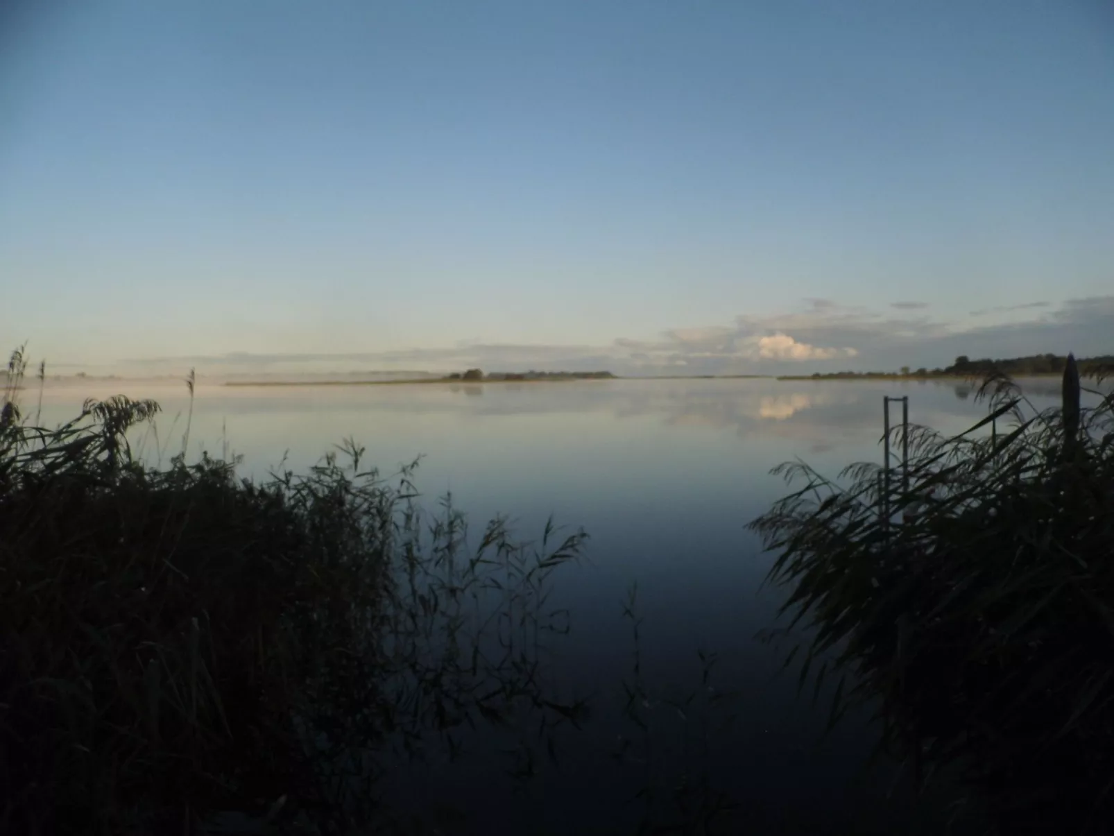 Am malerischen Nepperminer See-Buiten