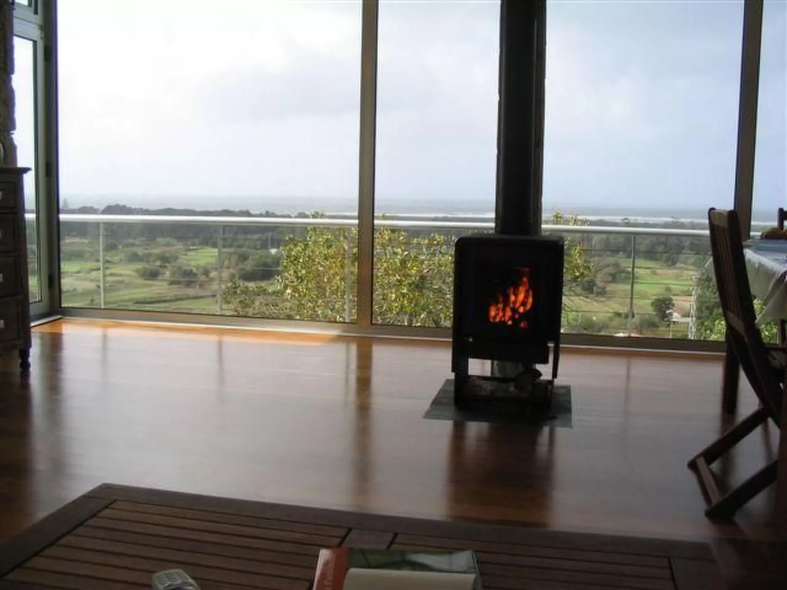 Haus mit Panoramablick auf den Ozean-Binnen