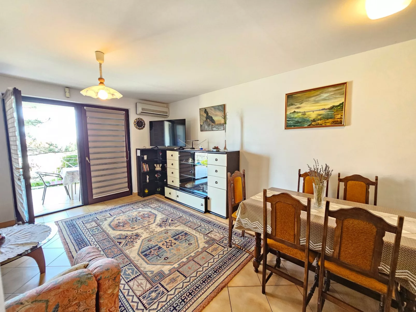 Für 6 Personen in Klenovica-Binnen