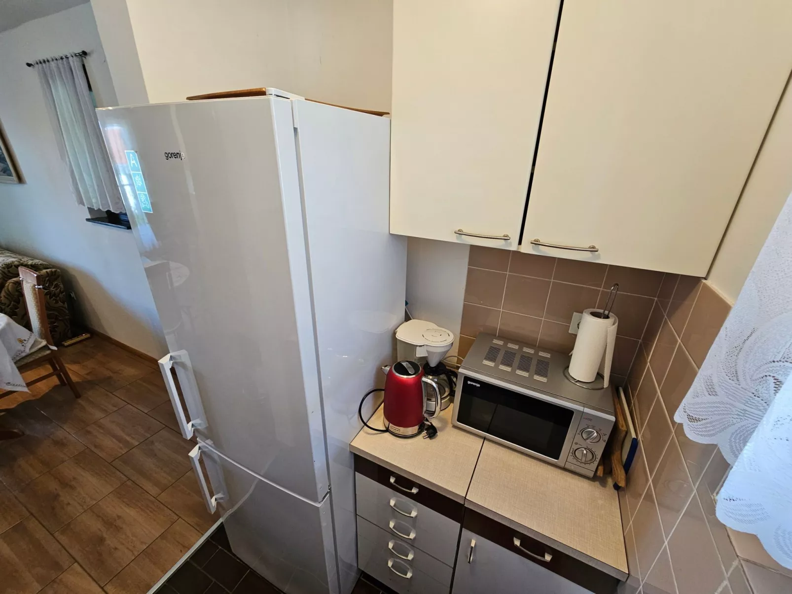 Wohnung auf zwei Etagen mit Terrasse und Balkon-Image-tags.info