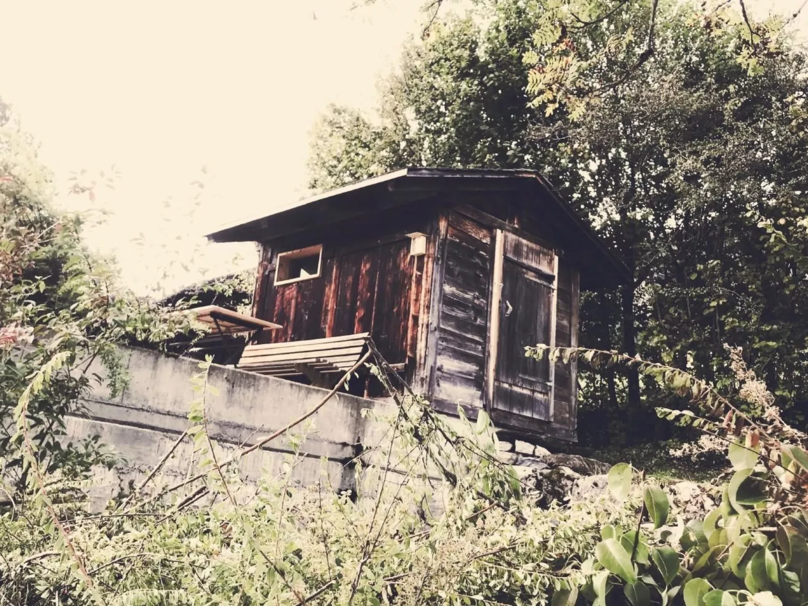 Haus "Nyfeler" Obergeschoss 4-Bettwohnung-Buiten