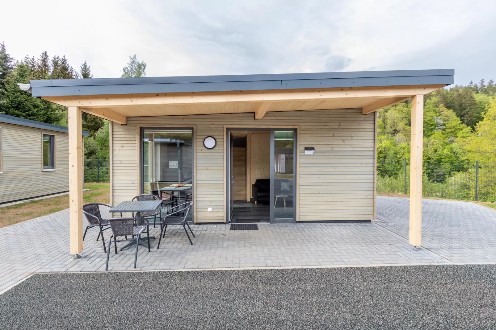 Ferienhaus Kronenburger See-Terrasbalkon