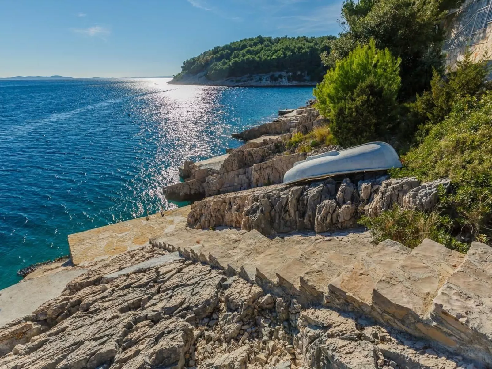 Für 4 Personen ca. 60 m&sup2; in Milna auf Brac, Adriaküste Kroatien (Kroatisch-Buiten