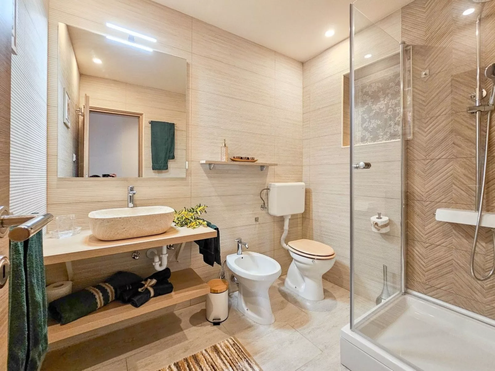 Schöne Ferienwohnung Romana-Binnen