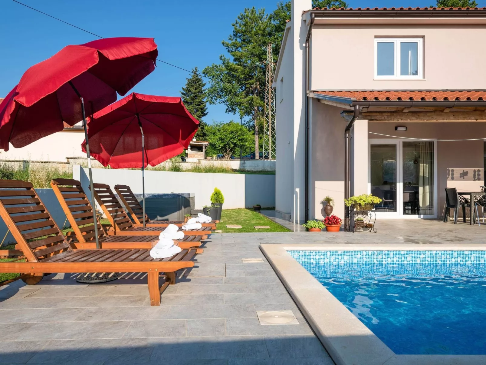 Villa Blaise-Image-tags.info