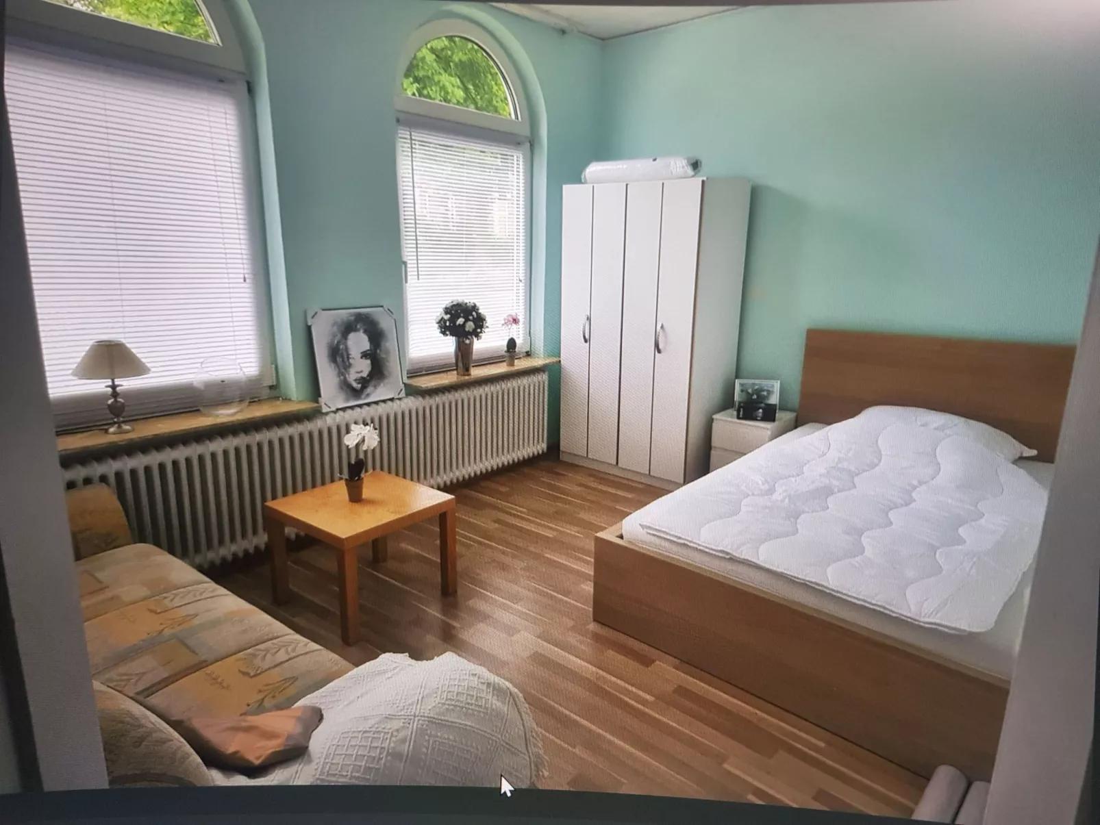 Private Ferienwohnung in Nordenham mit großem Garten-Binnen