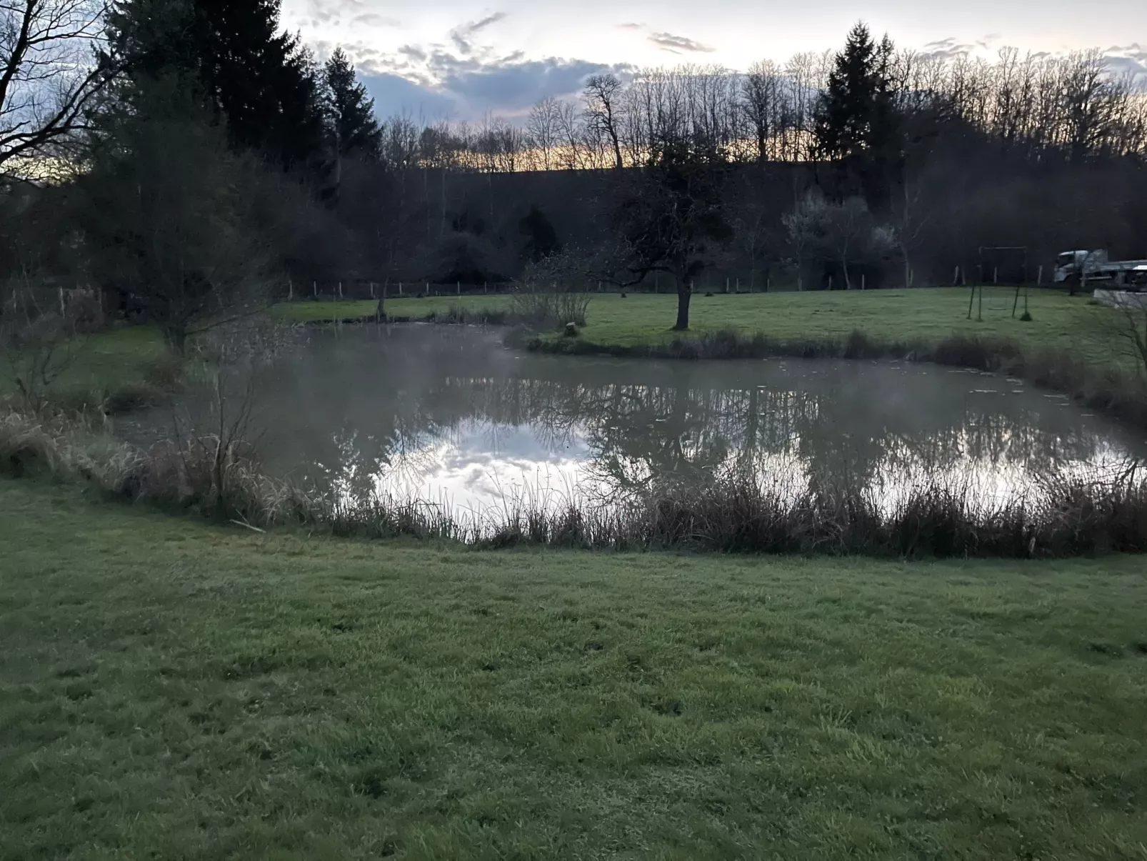 Für 6 Pers. mit eigenem Teich-Buiten