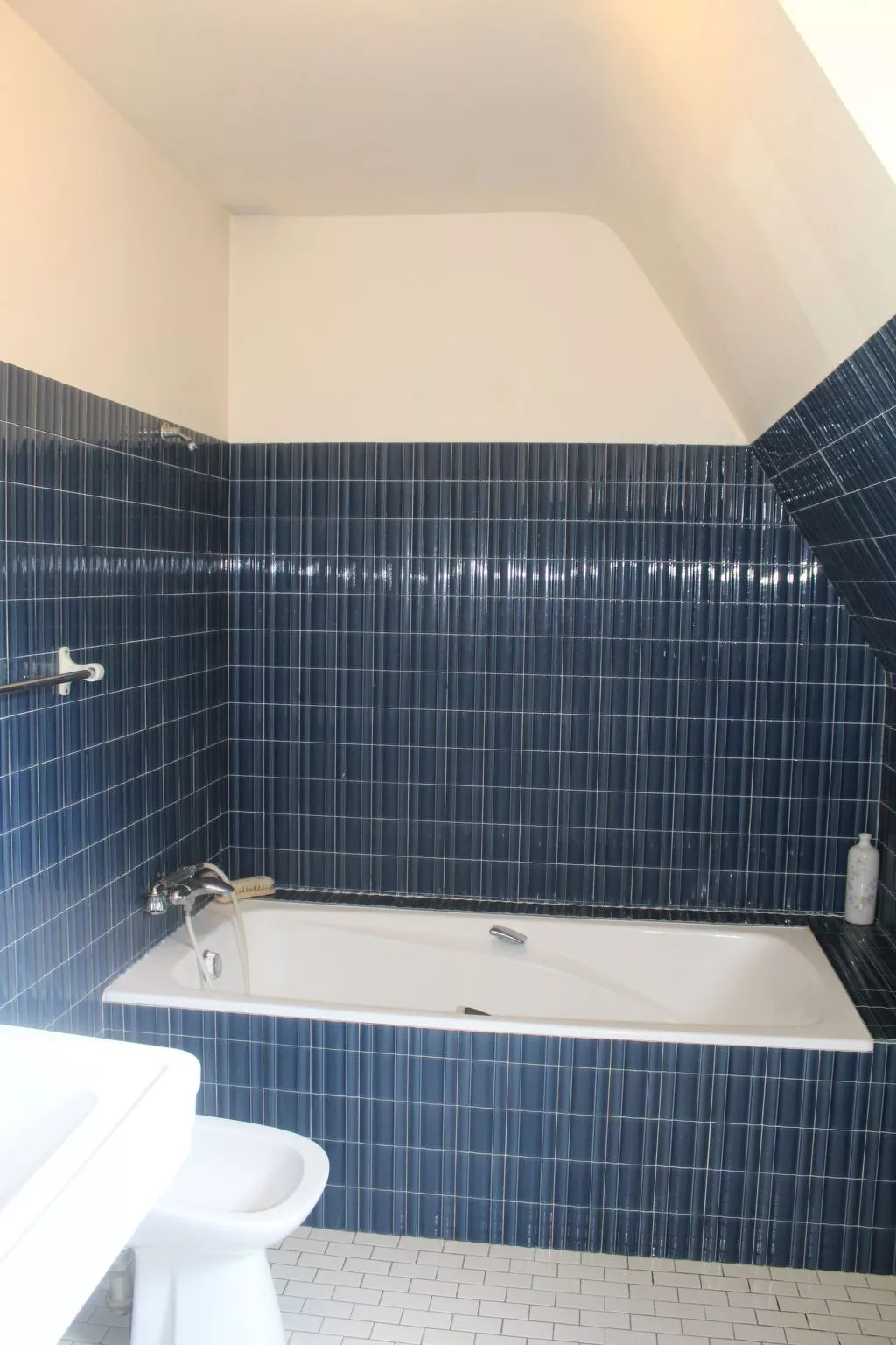 Men Toul Lilia-Binnen