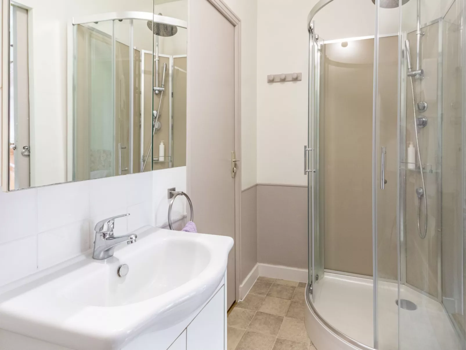 "Le Roseraie"-Binnen