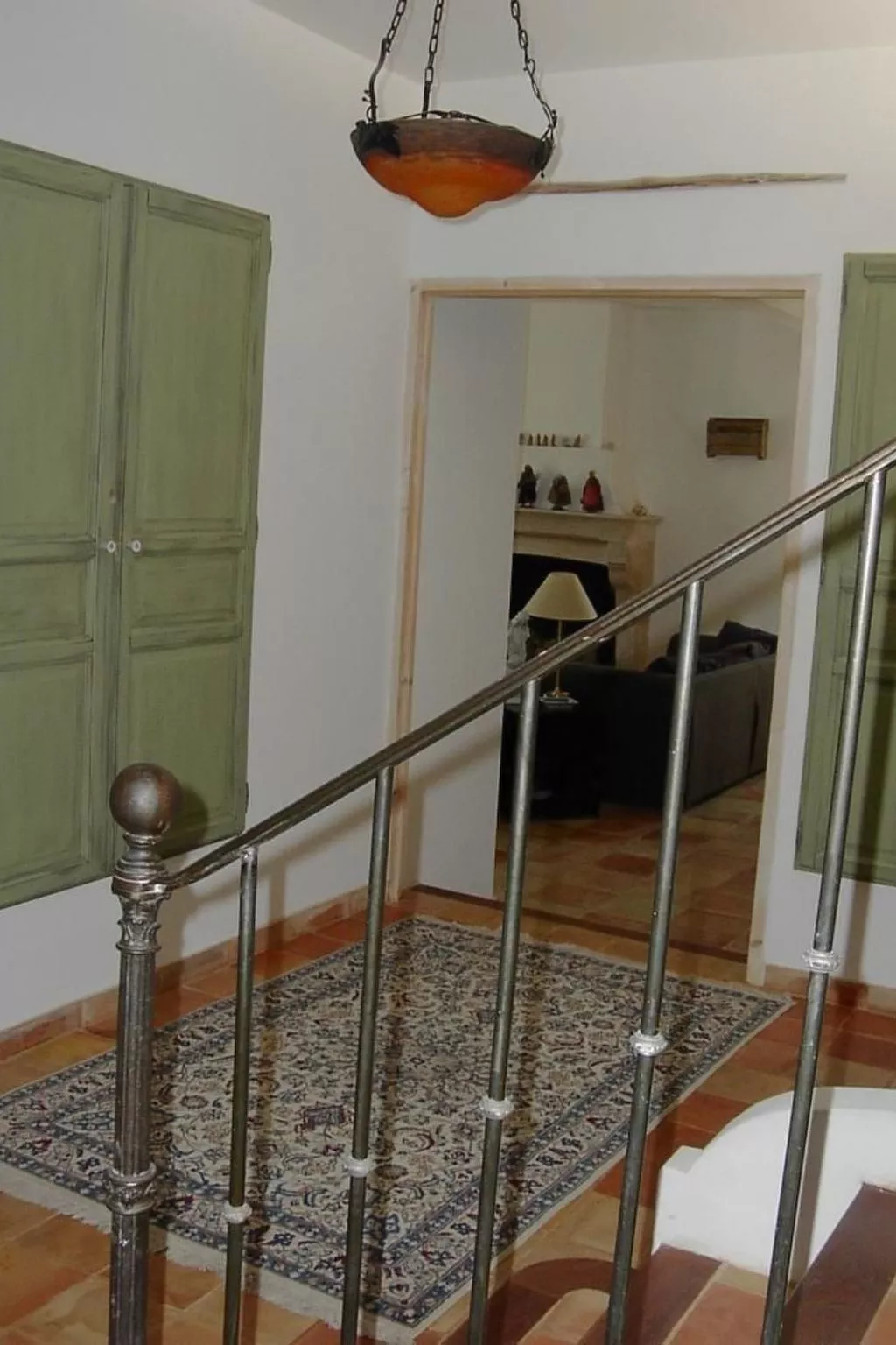 Mas de la damisello-Binnen