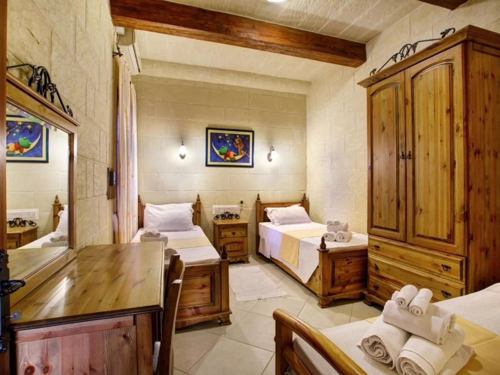 Villa "Ta Menzja" mit Garten, Grill und Terrasse-Binnen