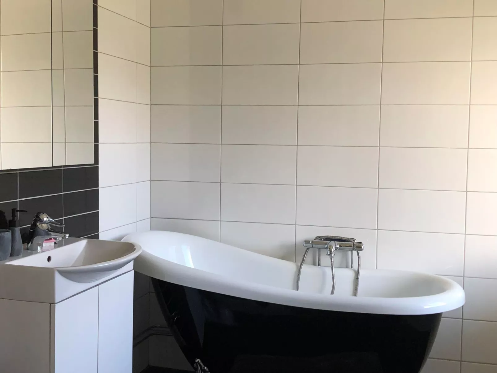 "Villa Tina" - Image-tags.info