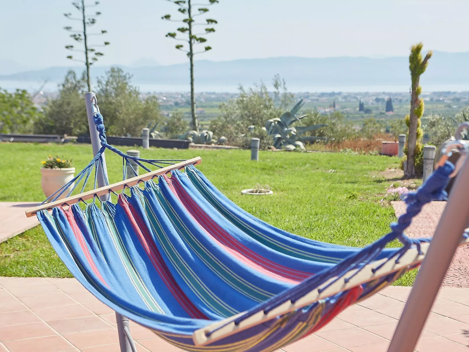 Villa Dennis Euthoria Rückzugsort-Buiten