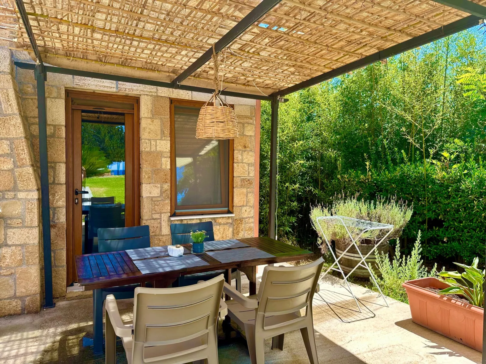 Cottage beachfront-Image-tags.info