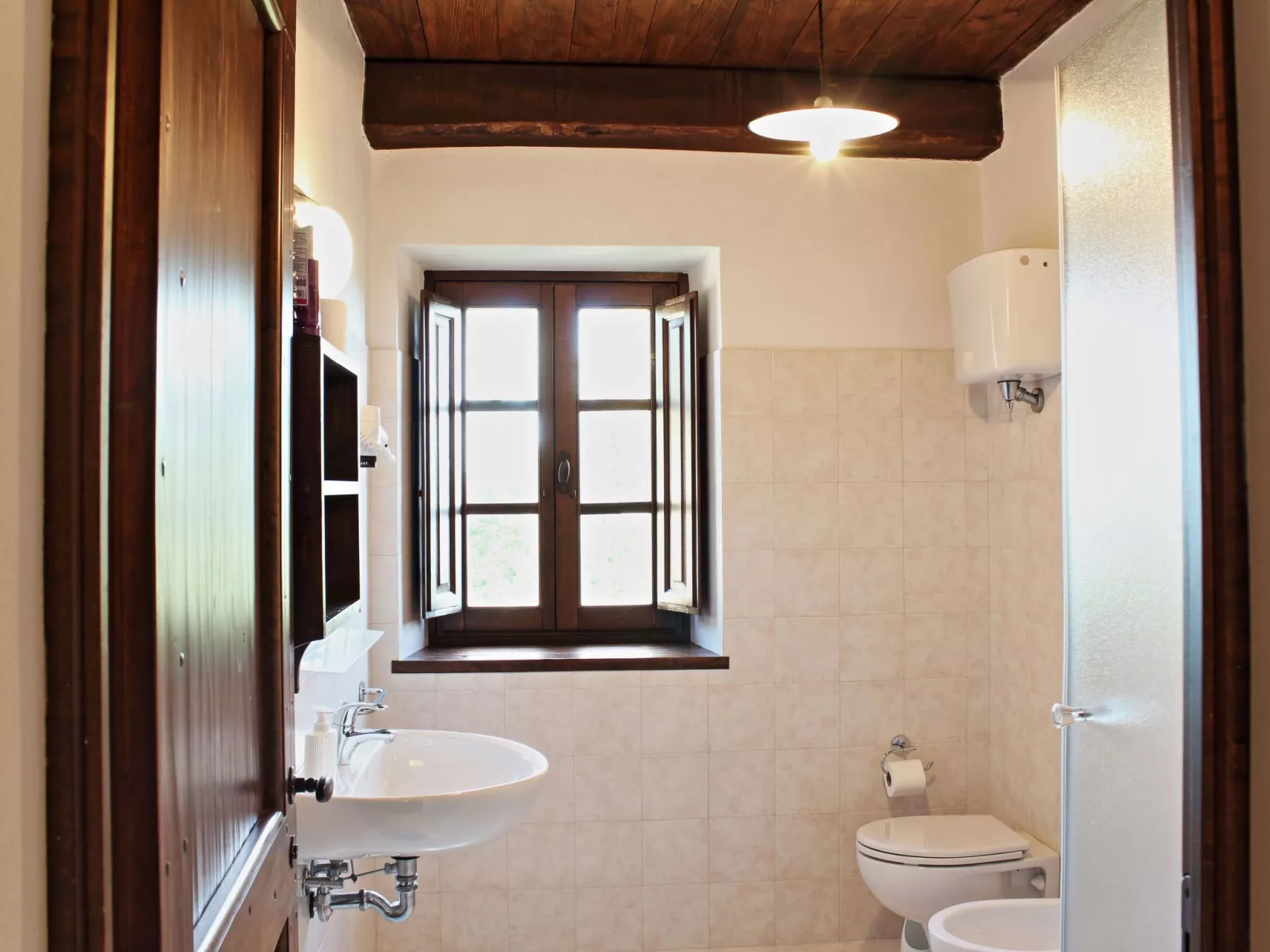 Bauernhaus Borgo Santarsa-Binnen