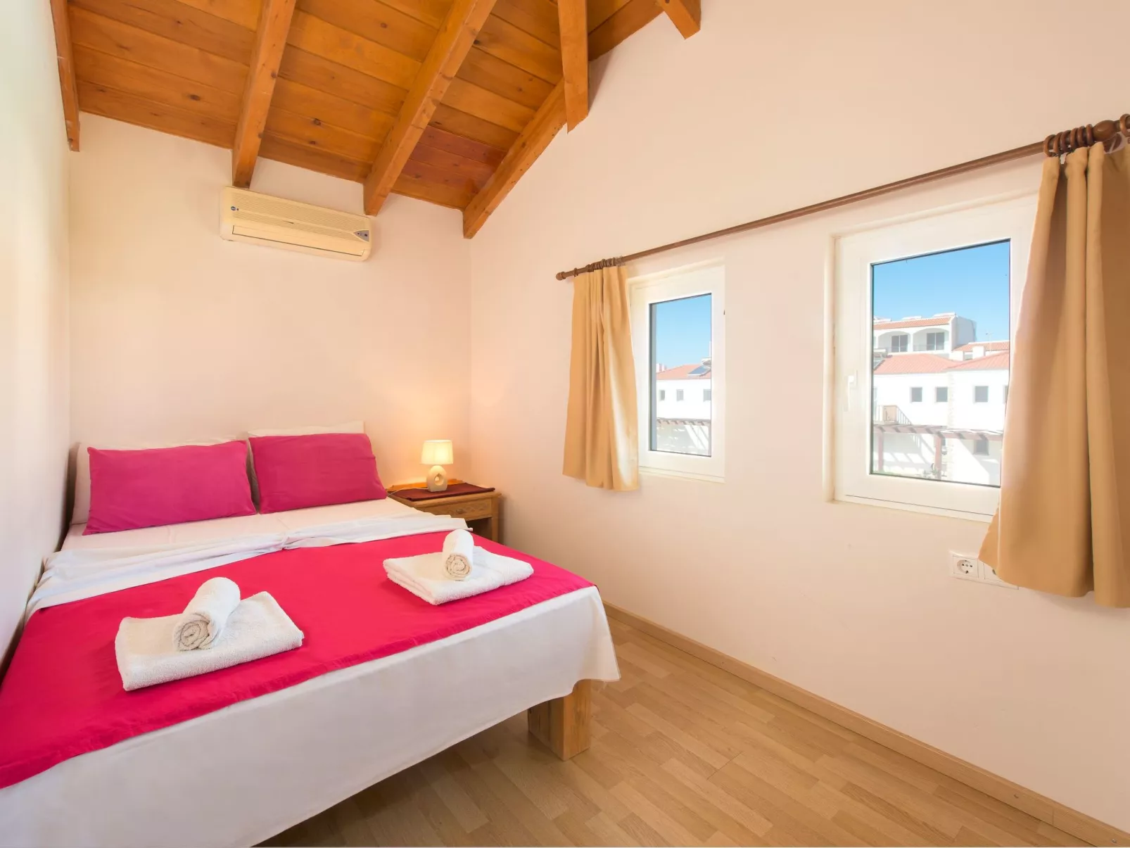 In Kolympia mit privatem Garten-Binnen