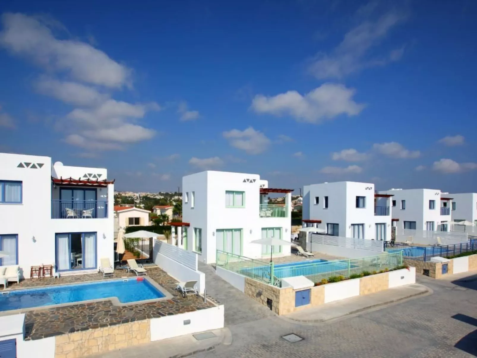 Mit Garten, Grill und Terrasse-Buiten