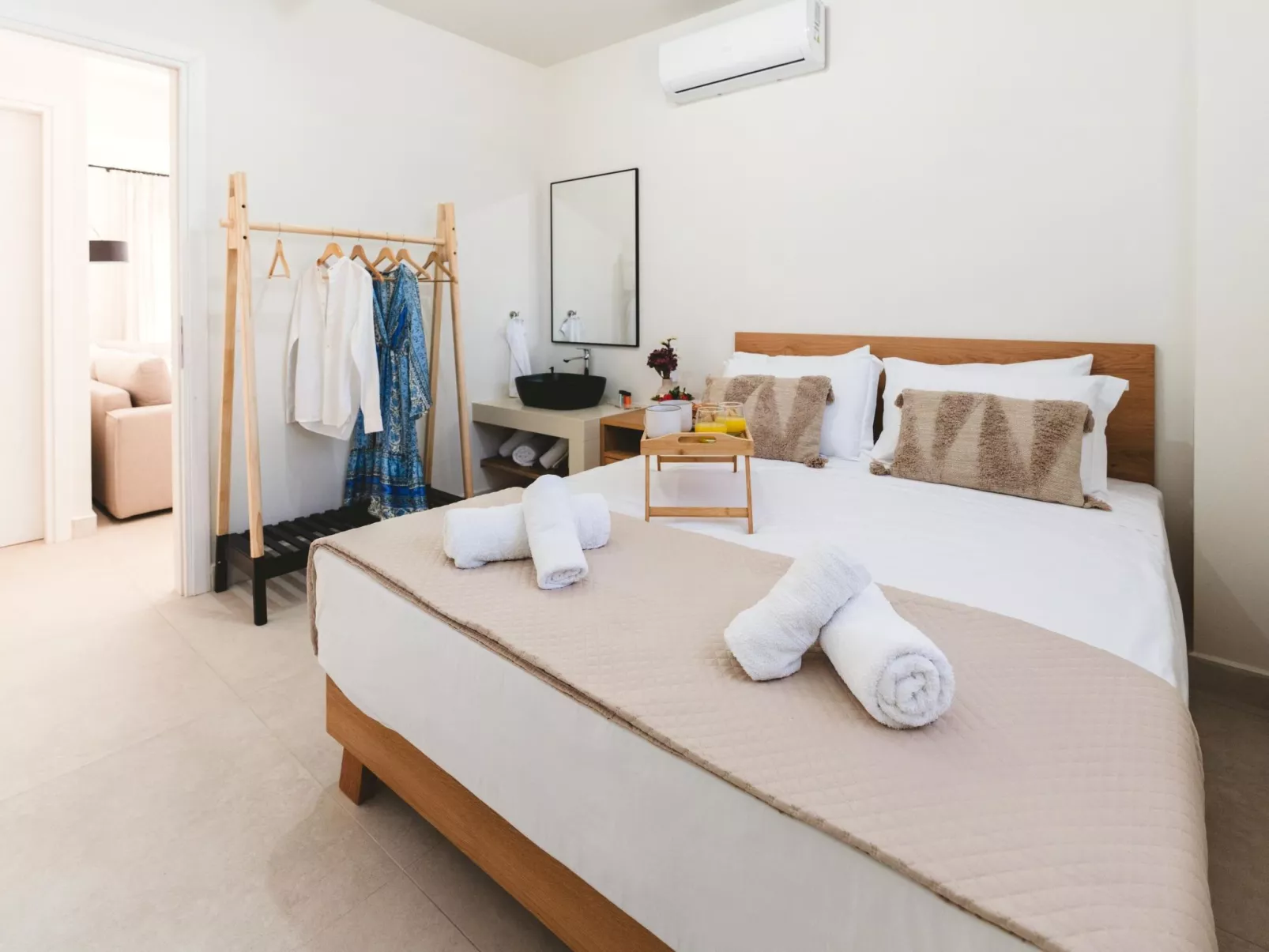 Kleopatras Villa-Binnen