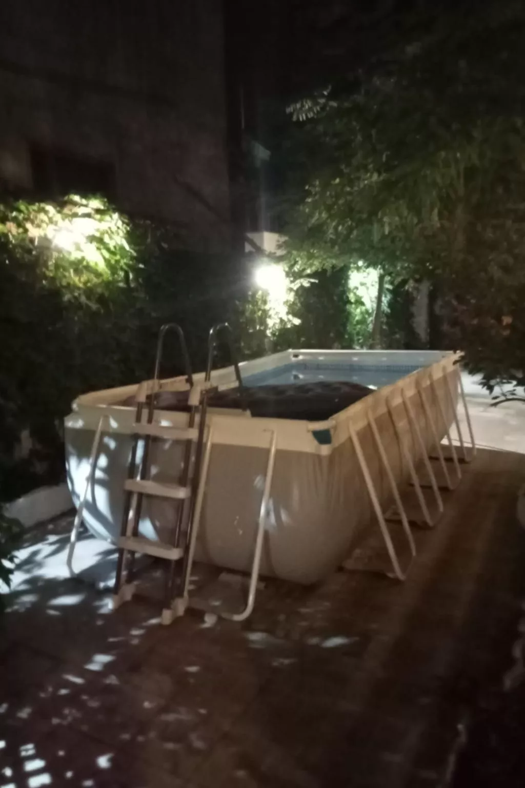 Entspannung am Meer in der Nähe von Neapel-Image-tags.info