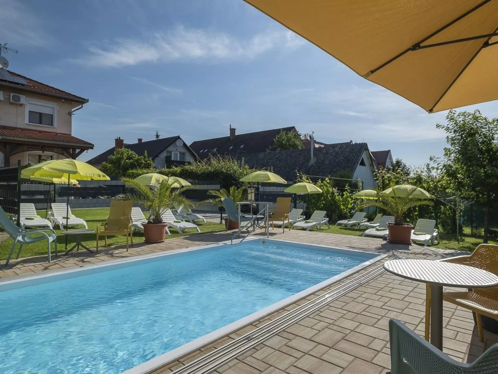 Familien Appartement Nr.4 Ács Apartman Hévíz-Image-tags.info