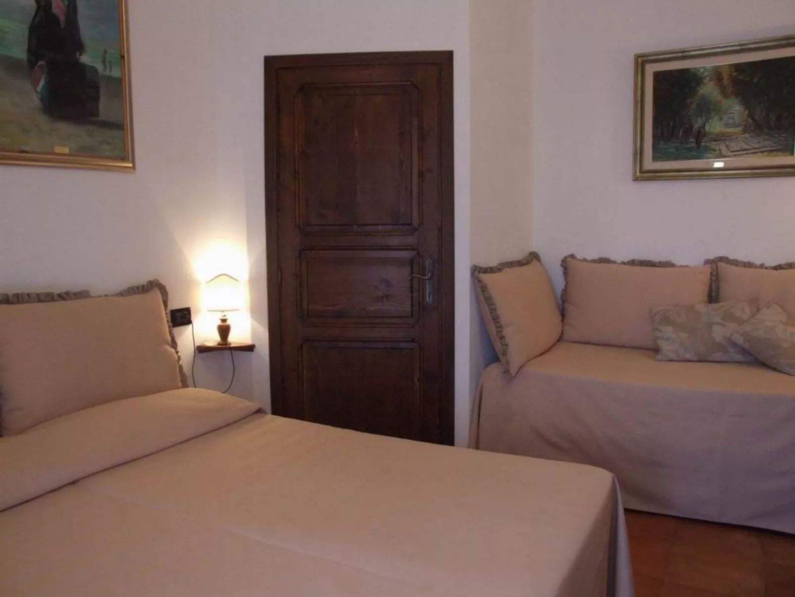 Villa 'Castagno' mit Pool-Binnen