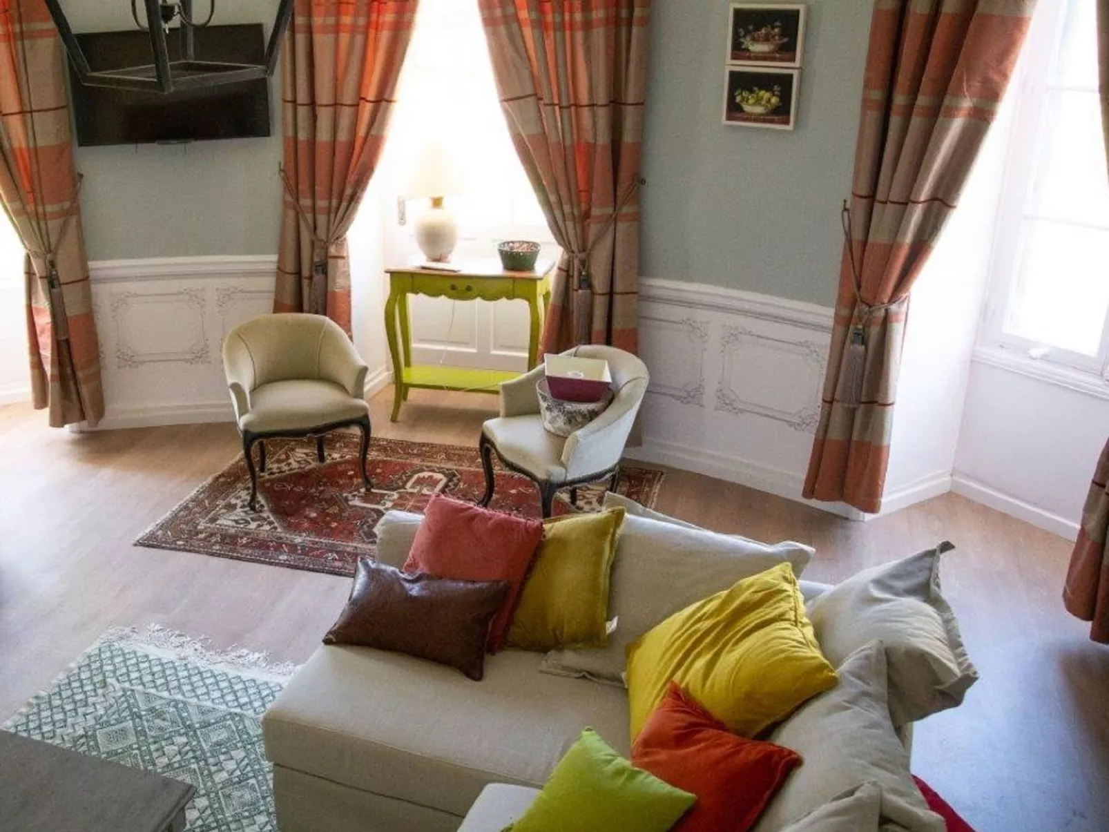 Cottage de la tour duplex 100m2 mit Pool Azay le rideau-Binnen