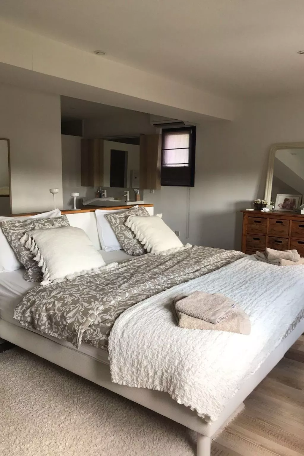 Villa mit Garten, Grill und Terrasse-Binnen