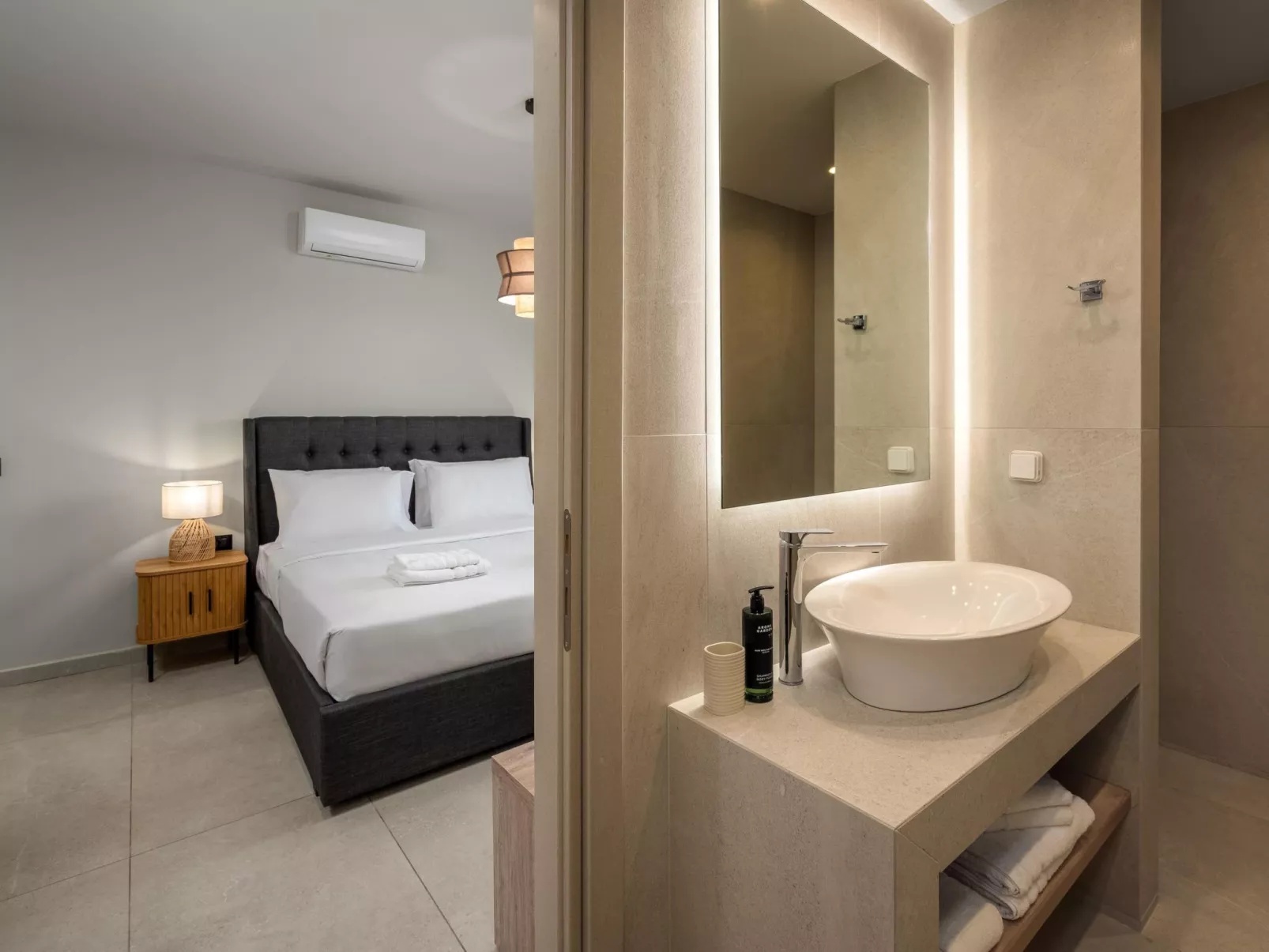 Terra Magna - Villa Cèlia-Binnen