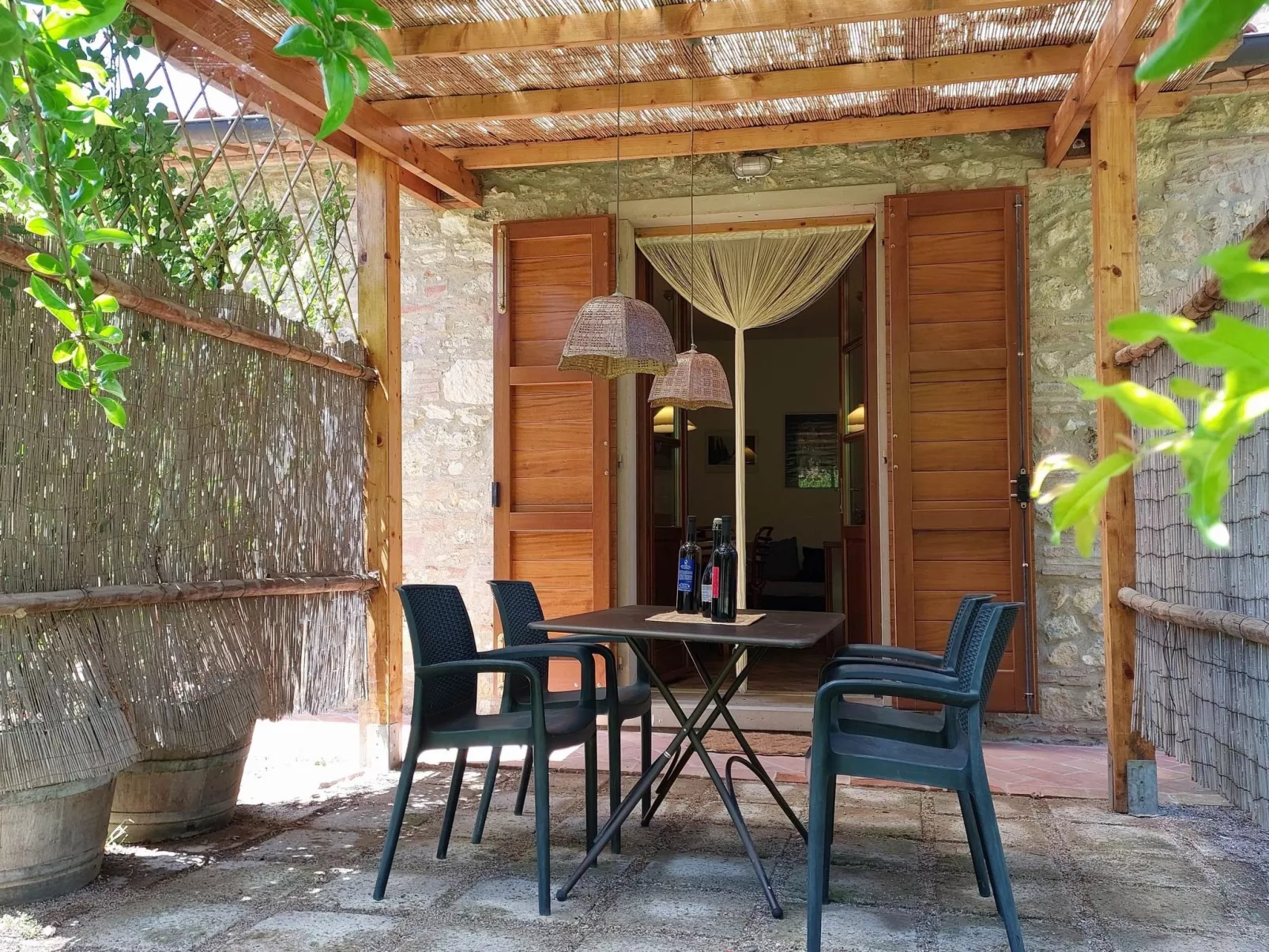 Melo Glicine' Wohnung mit Gemeinschaftspool-Image-tags.info