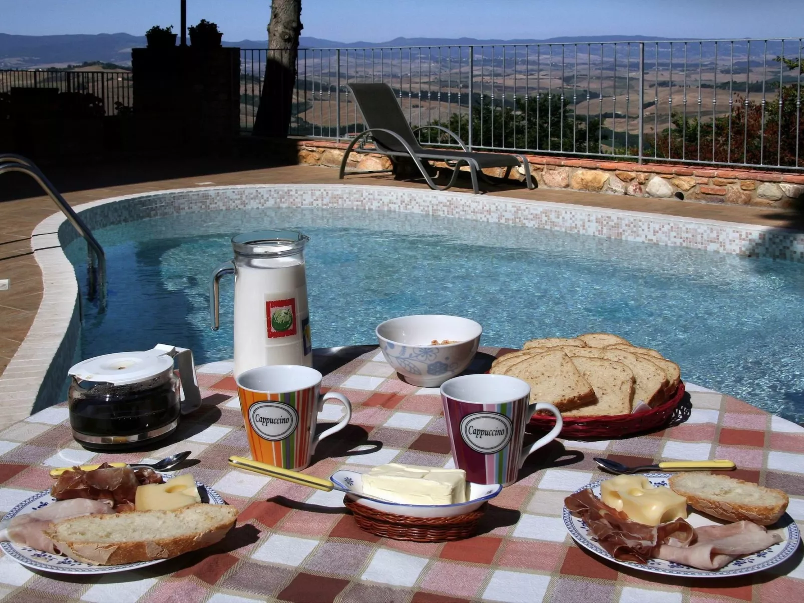 Ferienvilla 'Antica Pietra' mit eigenem Pool-Buiten