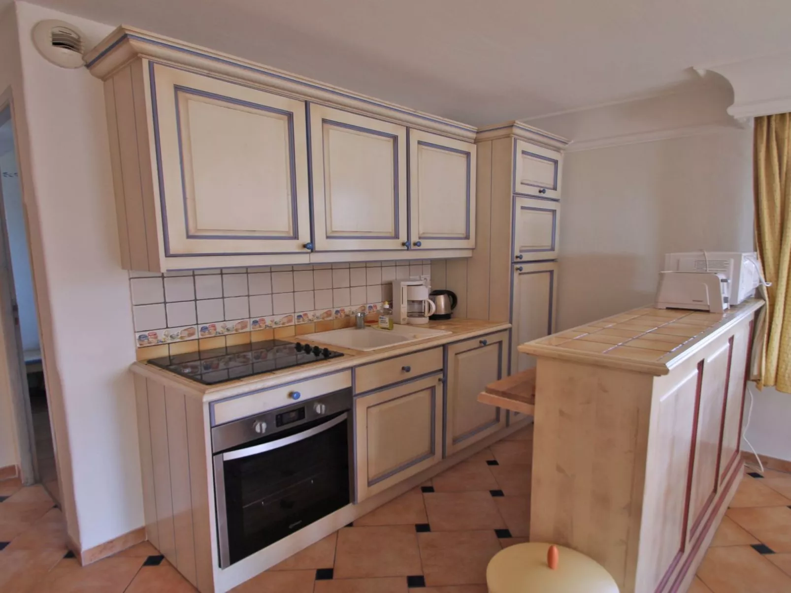 Appt 6 Pers - Piscine Résidence - Climatisation - Binnen