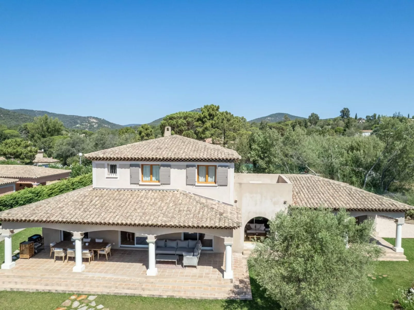 Villa Grimaud Strand-Buiten