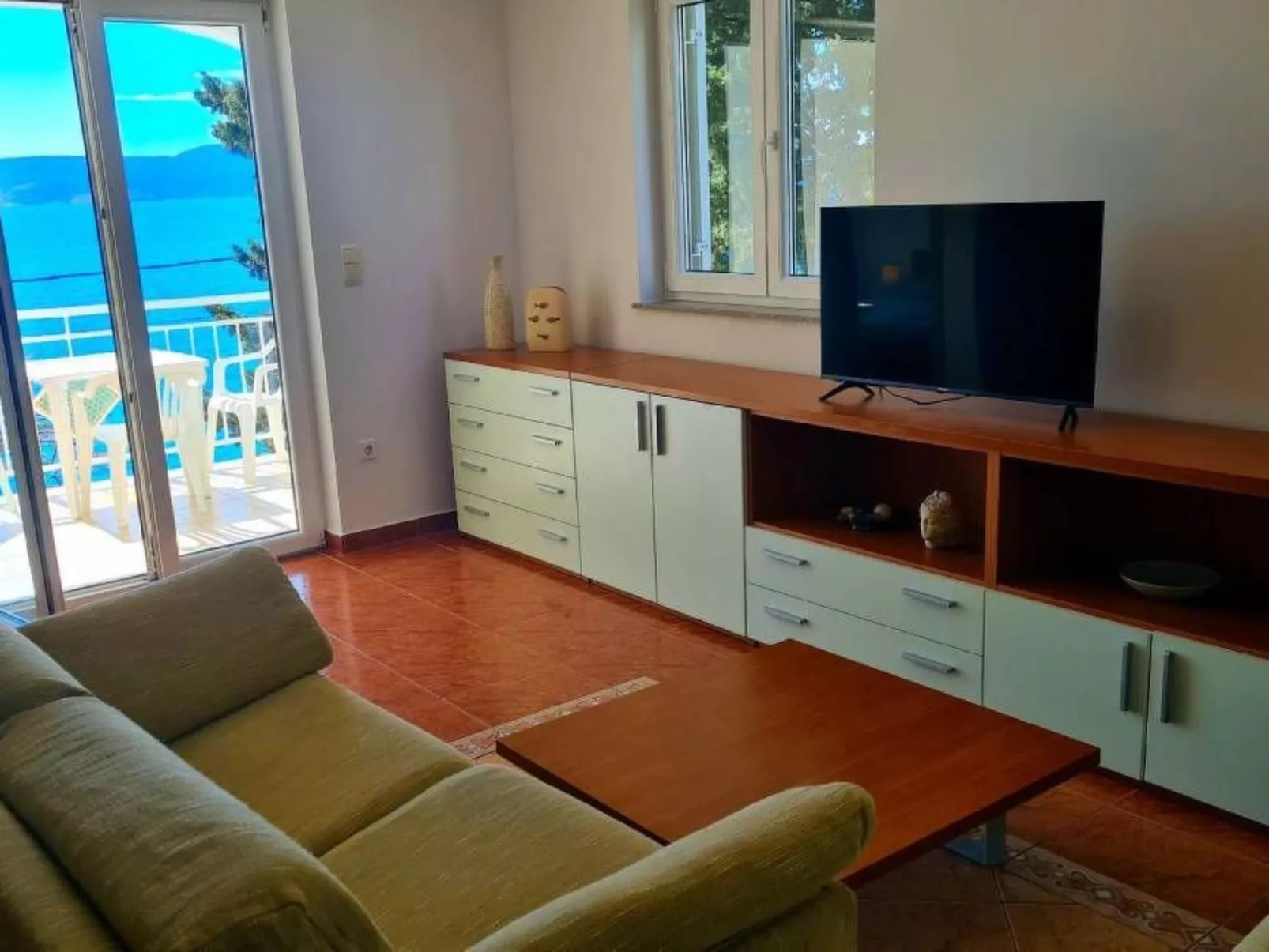 "Milan" direkt am Strand-Binnen