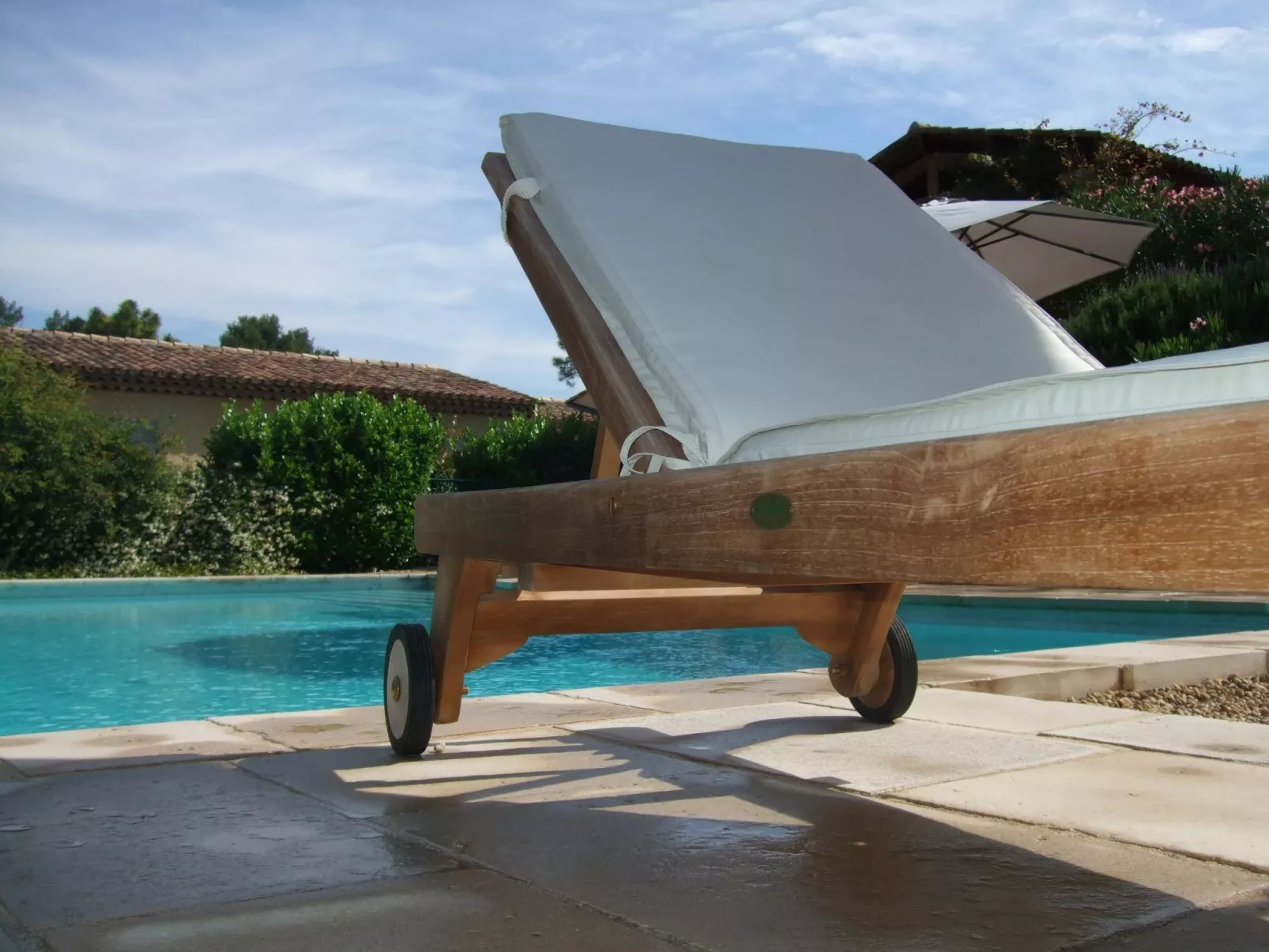 Gemütliche Ferienwohnung mit Pool-Buiten