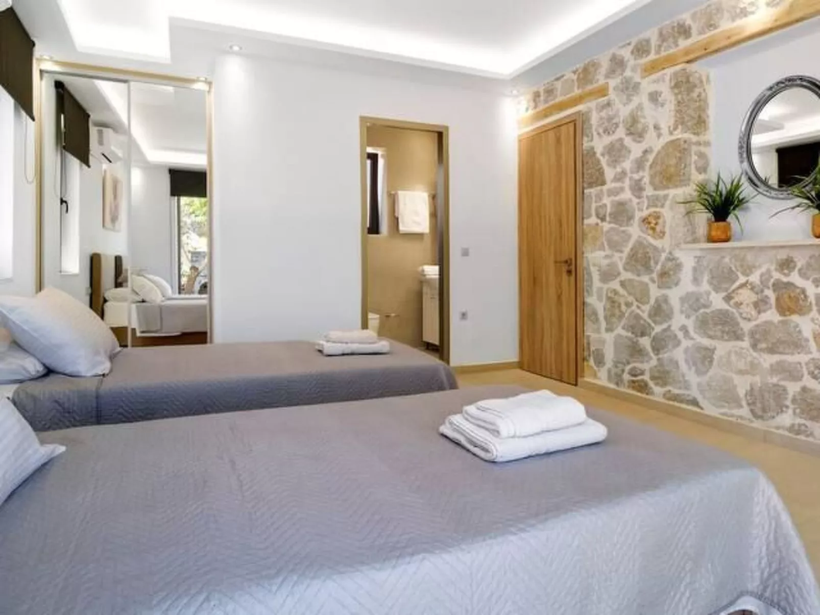 Luxuriöse Steinvilla Emily nahe dem Strand von Mylos-Binnen